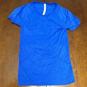 lululemon athletica Royal Blue Short Sleeve Swiftly Tee